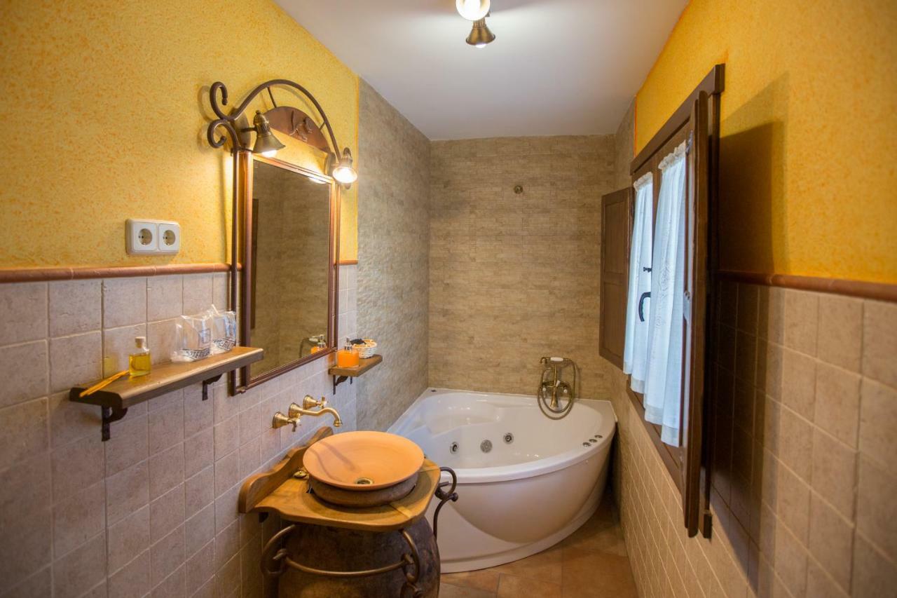 Apartamentos Rurales Senora Clara Arbancon Esterno foto